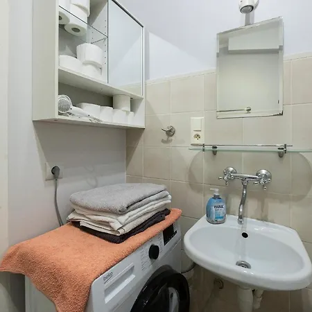 Studio In City Centre Free Parking Lodz  Exterior photo