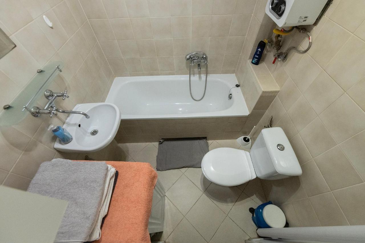 Apartment In Centre Free Parking